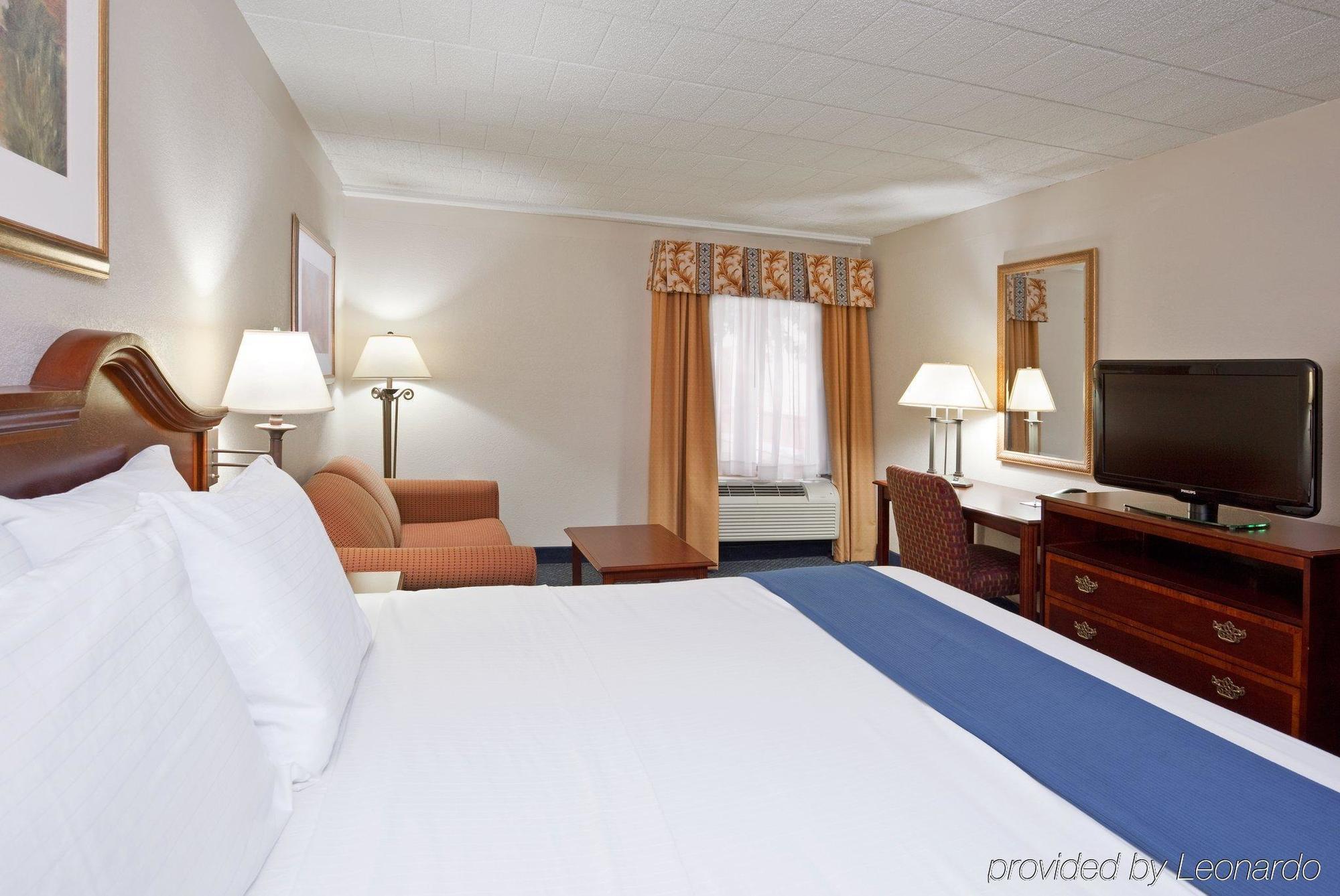 Hotel Candlewood Pittsburgh-cranberry By Ihg Cranberry Township