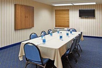 Hotel Candlewood Pittsburgh-cranberry By Ihg