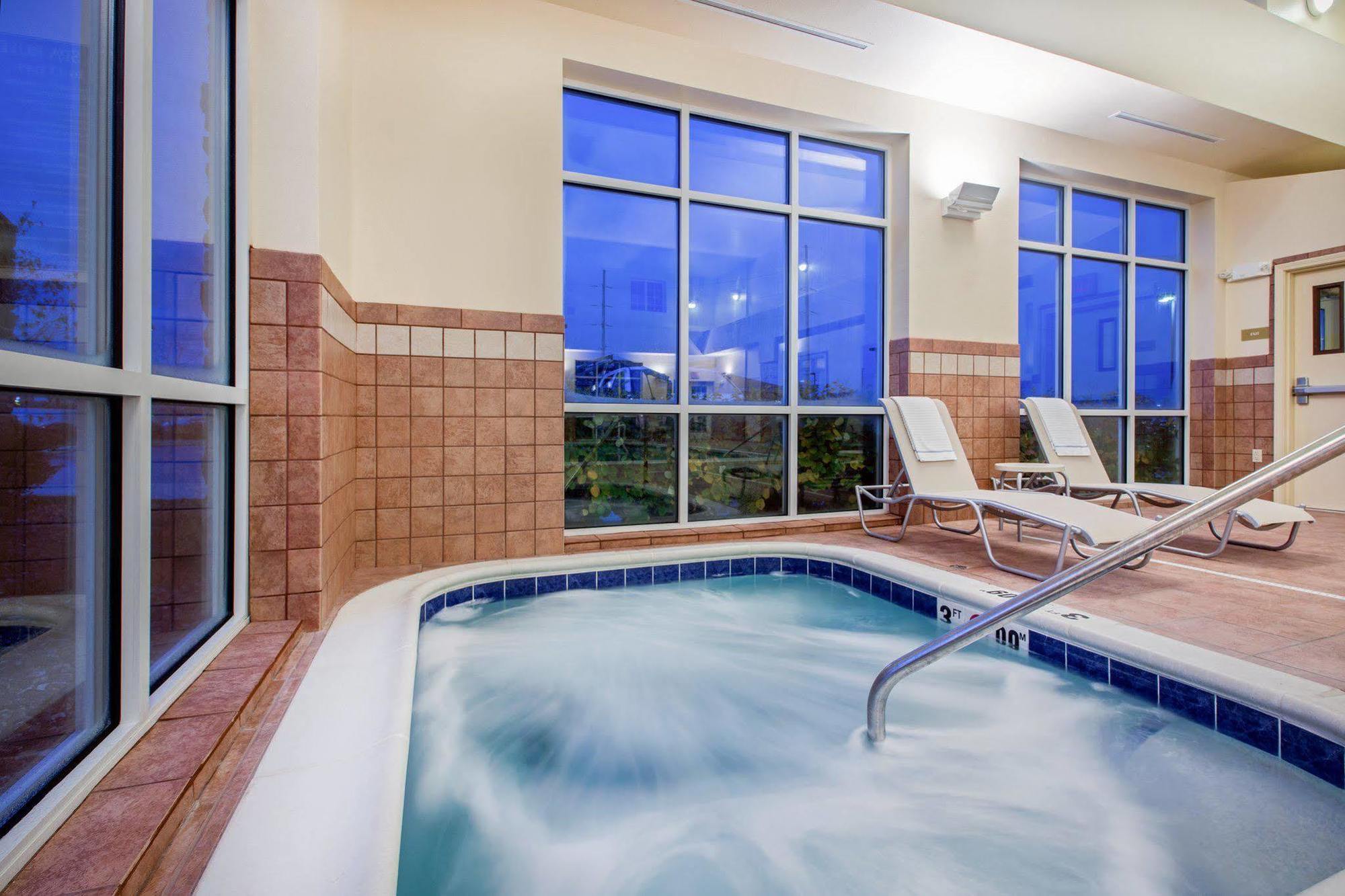 Candlewood Pittsburgh-cranberry By Ihg
